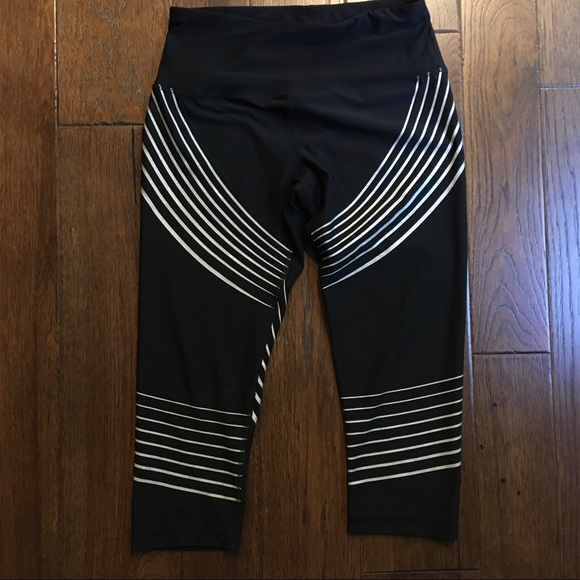 RBX Active Running Capris - Picture 2 of 3